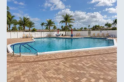 2920 Crosley Drive E #E, West Palm Beach, FL 33415 - Photo 14