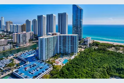 100 Bayview Drive #620, Sunny Isles Beach, FL 33160 - Photo 68