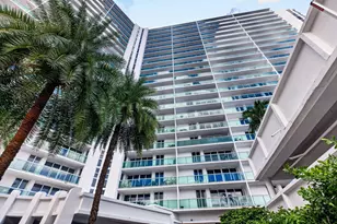 100 Bayview Dr, Sunny Isles Beach, FL 33160 - Photo 2