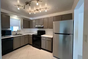 6542 SW 41st St, Davie, FL 33314 - Photo 2