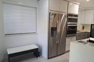 2226 Discovery Cir W, Deerfield Beach, FL 33442 - Photo 6