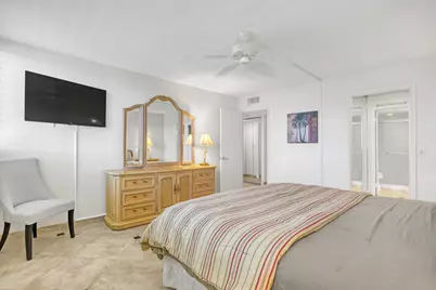 125 S Ocean Avenue #304, Palm Beach Shores, FL 33404 - Photo 10