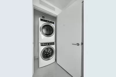 851 NE 1st Avenue #1002, Miami, FL 33132 - Photo 20