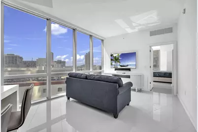 851 NE 1st Avenue #1002, Miami, FL 33132 - Photo 10