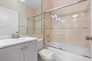 7520 W 20th Ave, Hialeah, FL 33016 - Photo 18