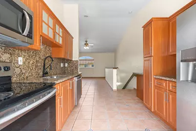 7520 W 20th Avenue #206, Hialeah, FL 33016 - Photo 8