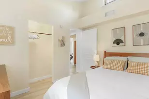 1449 NE 23rd St, Wilton Manors, FL 33305 - Photo 12