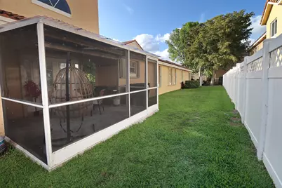 11303 Lakeview Drive #8-M, Coral Springs, FL 33071 - Photo 26