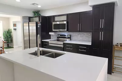 11303 Lakeview Drive #8-M, Coral Springs, FL 33071 - Photo 12