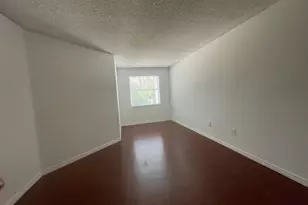 165 NW 96th Terrace, Pembroke Pines, FL 33024 - Photo 20