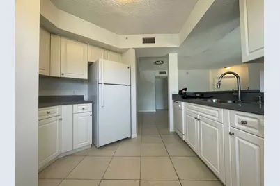 165 NW 96th Terrace #3-207, Pembroke Pines, FL 33024 - Photo 12