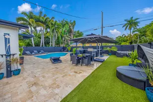 700 NE 16th Ct, Fort Lauderdale, FL 33305 - Photo 32