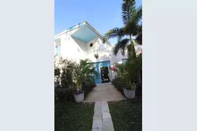 930 Rambling Drive Circle, Wellington, FL 33414 - Photo 32