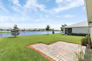 12545 SW Gray Fox Ln, Port Saint Lucie, FL 34987 - Photo 4
