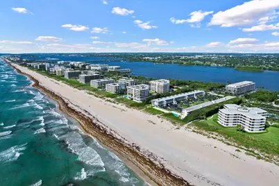 2560 S Ocean Boulevard, Palm Beach, FL 33480 - Photo 32