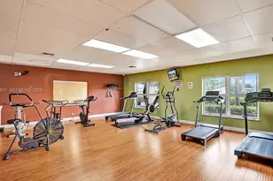 2956 Crosley Dr E, West Palm Beach, FL 33415 - Photo 12
