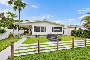 131 NE 19th Ave, Pompano Beach, FL 33060 - Photo 1