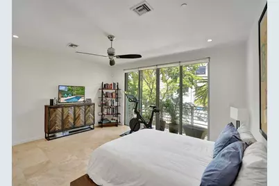 1703 NE 5th Court #1703, Fort Lauderdale, FL 33301 - Photo 14