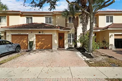 3220 NW 32nd Terrace, Oakland Park, FL 33309 - Photo 4