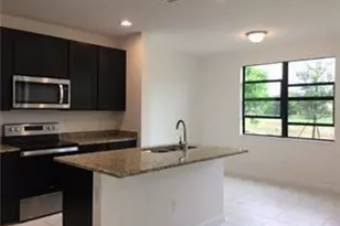 335 NW 33rd Ln, Pompano Beach, FL 33069 - Photo 4