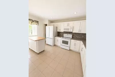6091 Sugar Loaf Lane, Royal Palm Beach, FL 33411 - Photo 4