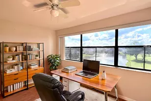 10207 Sunrise Lakes Blvd, Sunrise, FL 33322 - Photo 10