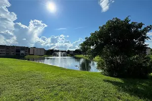 10207 Sunrise Lakes Blvd, Sunrise, FL 33322 - Photo 38