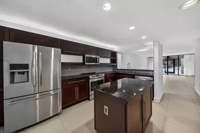 1100 SE 5th Court #53, Pompano Beach, FL 33060 - Photo 2