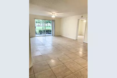 500 Crestwood Court N #502, Royal Palm Beach, FL 33411 - Photo 8