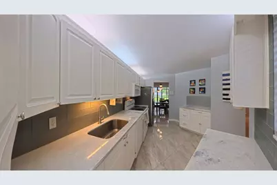 5650 Camino Del Sol #101, Boca Raton, FL 33433 - Photo 4