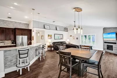 9645 E Tree Tops Court, Davie, FL 33328 - Photo 12