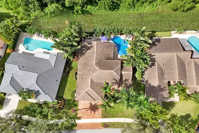 9645 E Tree Tops Court, Davie, FL 33328 - Photo 36