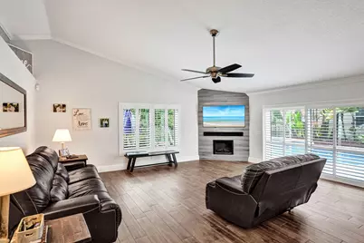 9645 E Tree Tops Court, Davie, FL 33328 - Photo 16