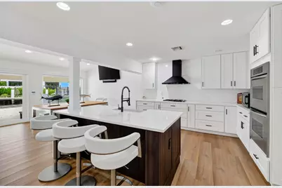 329 Isle Of Capri Drive, Fort Lauderdale, FL 33301 - Photo 18