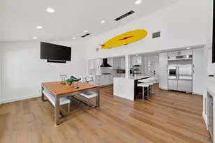 329 Isle of Capri Dr, Fort Lauderdale, FL 33301 - Photo 16