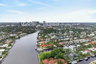 329 Isle of Capri Dr, Fort Lauderdale, FL 33301 - Photo 52