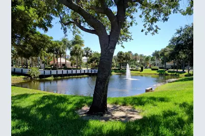 5650 Camino Del Sol #101, Boca Raton, FL 33433 - Photo 4