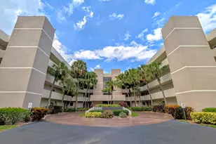 5650 Camino Del Sol, Boca Raton, FL 33433 - Photo 2