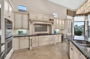 17835 Lake Azure Way, Boca Raton, FL 33496 - Photo 32