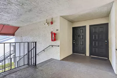 724 Executive Center Drive #36, West Palm Beach, FL 33401 - Photo 8