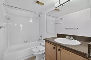 724 Executive Center Dr, West Palm Beach, FL 33401 - Photo 30