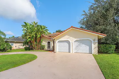 13853 Sheffield Street, Wellington, FL 33414 - Photo 2