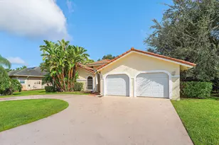 13853 Sheffield St, Wellington, FL 33414 - Photo 2