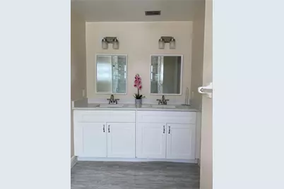 7408 NW 48th Court, Lauderhill, FL 33319 - Photo 14