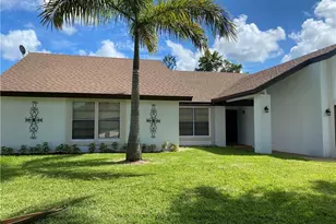 7408 NW 48th Ct, Lauderhill, FL 33319 - Photo 2