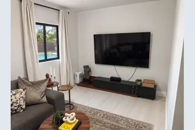 3958 NW 19th Avenue, Oakland Park, FL 33309 - Photo 12