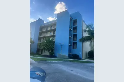 2794 Tennis Club Drive #205, West Palm Beach, FL 33417 - Photo 1