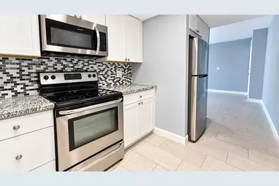 1950 N Andrews Avenue #109d, Wilton Manors, FL 33311 - Photo 2
