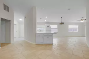 5215 Grande Palm Cir, Delray Beach, FL 33484 - Photo 10