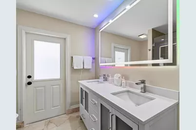 2561 Lucille Drive, Fort Lauderdale, FL 33316 - Photo 32
